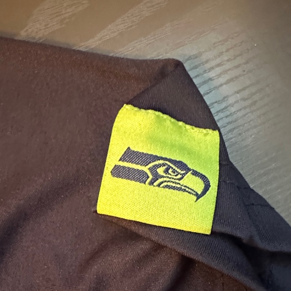 NFL Seattle Seahawks Navy and Lime Tee - Picture 4 of 7